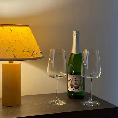 Apartmán Luxurious Entire With Grand Living Space And Panoramic Balcony Views